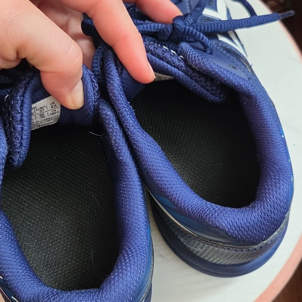 Asics Kids Gel Game Navy and Blue Sneakers size 4.5 - Picture 6 of 7